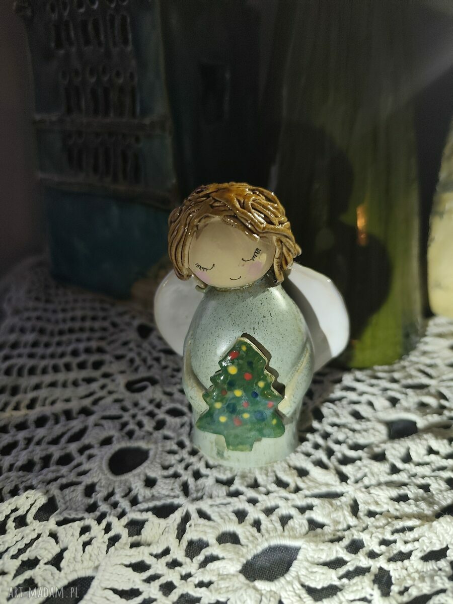 Anioł ceramiczny Wolna Chwila - ręcznie robiona ozdoba, ok. 9 cm