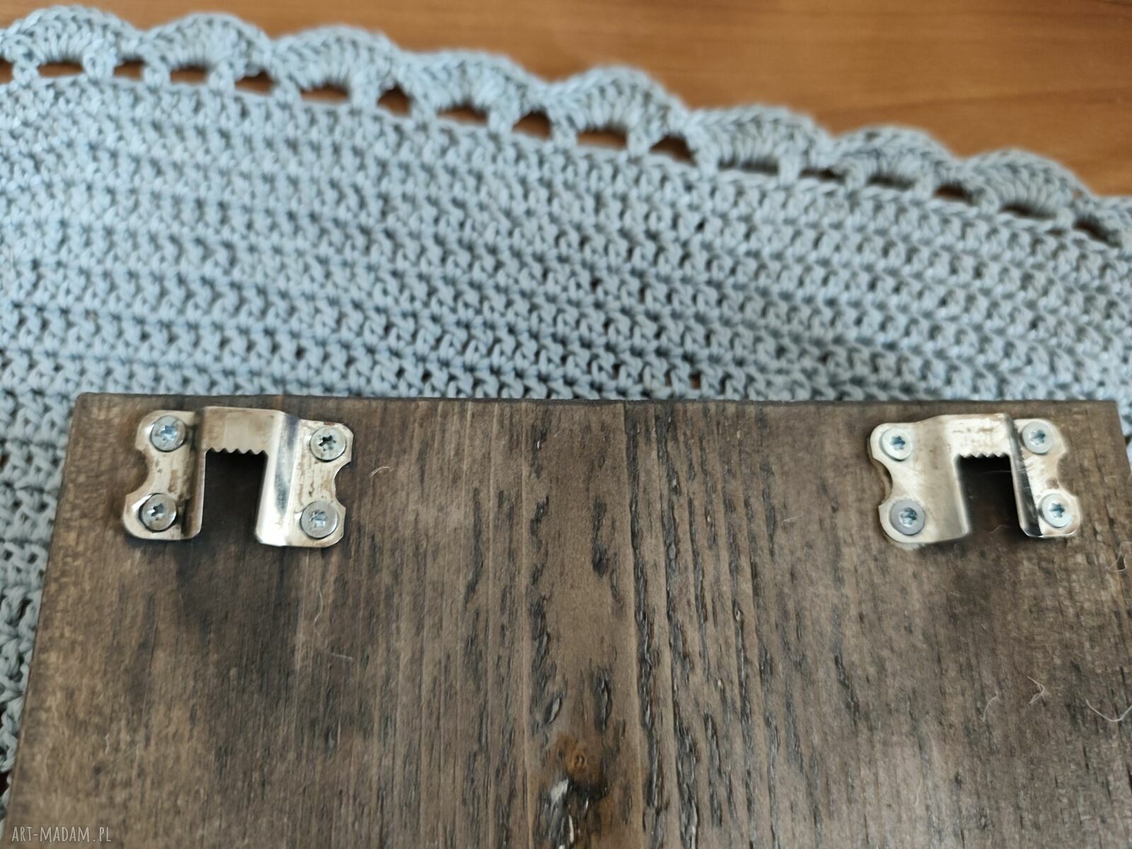 Ceramiczny anioł na desce - zawieszka prezent handmade Wolna Chwila