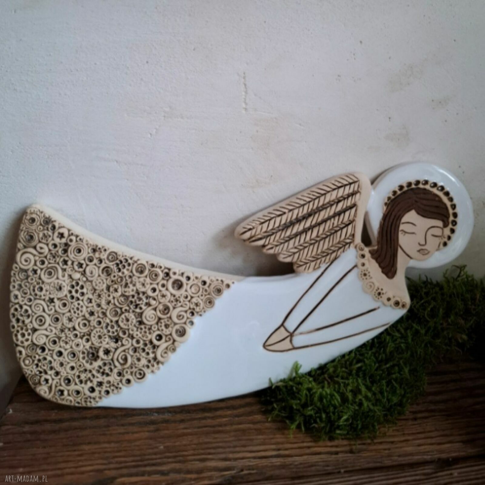 Anioł ceramiczny Skarda - ręcznie lepiony prezent na Komunię, Chrzest i Ślub