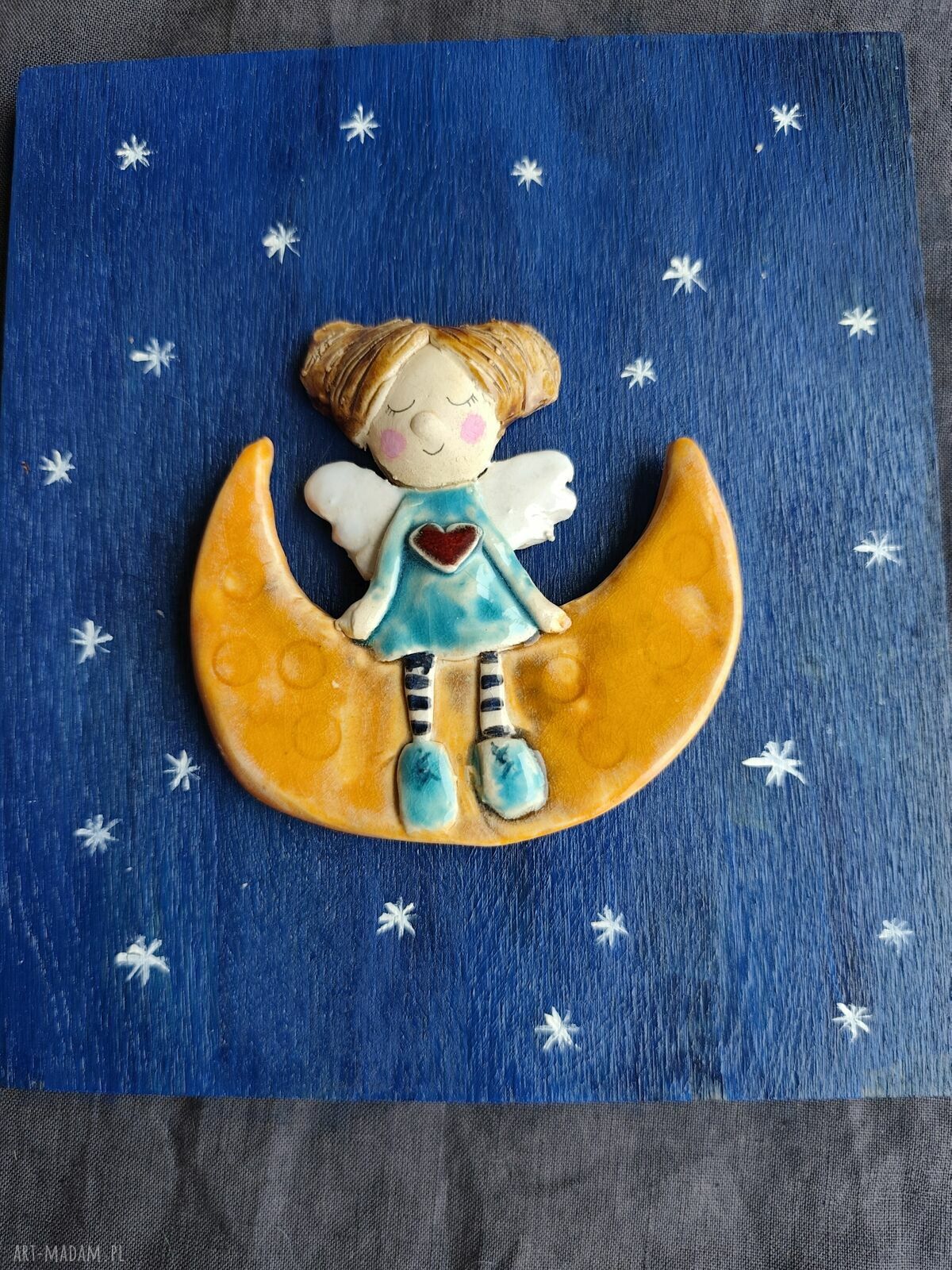 Anioł ceramiczny na desce - prezent na komunię i chrzest