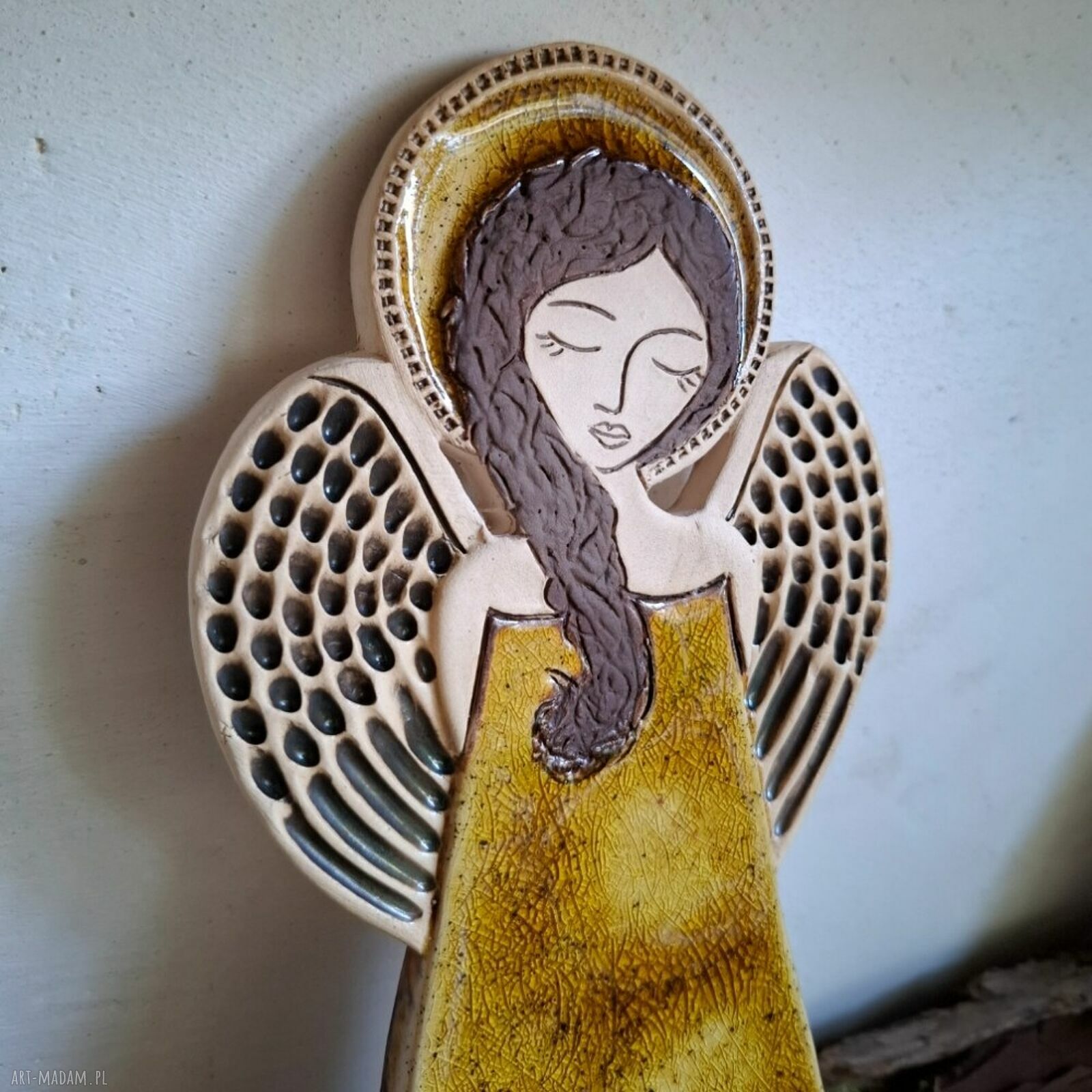 Anioł ceramiczny Pula Zlata - ręcznie lepiony prezent na Komunię i Chrzest