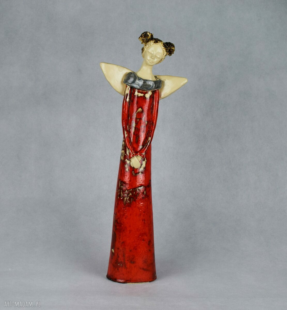 Anioł ceramiczny ręcznie wykonany - subtelny prezent do domu (ok. 30 cm)
