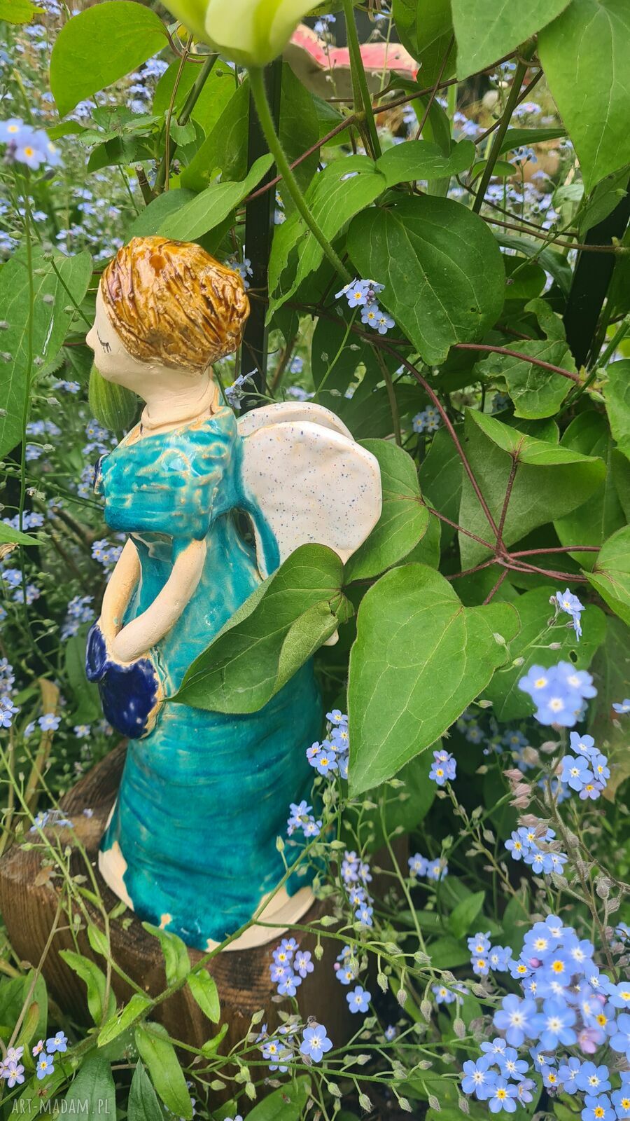 Anioł ceramiczny z torbą - turkusowa figurka handmade 26 cm