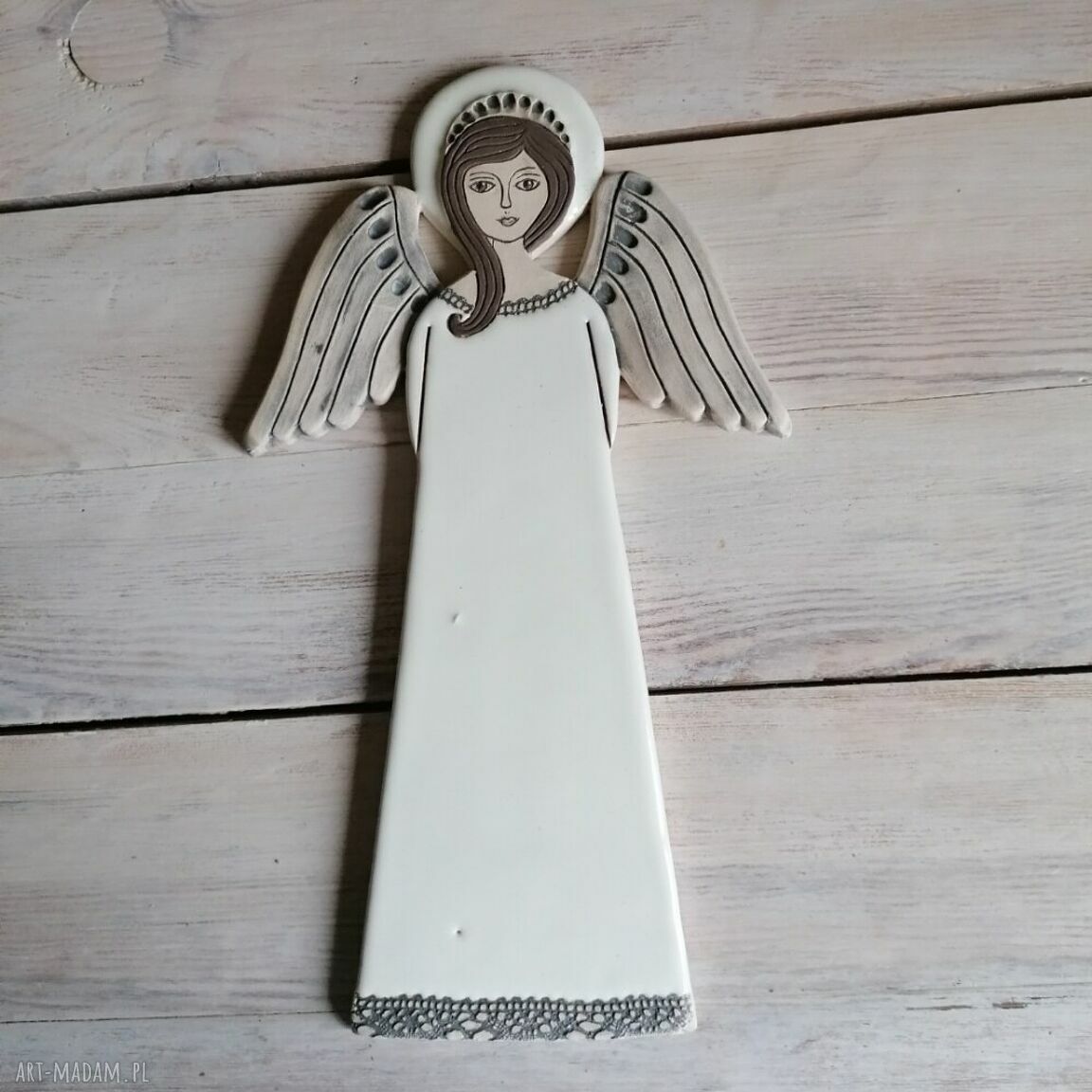 Anioł ceramiczny Hvar - ręcznie lepiona zawieszka na ścianę