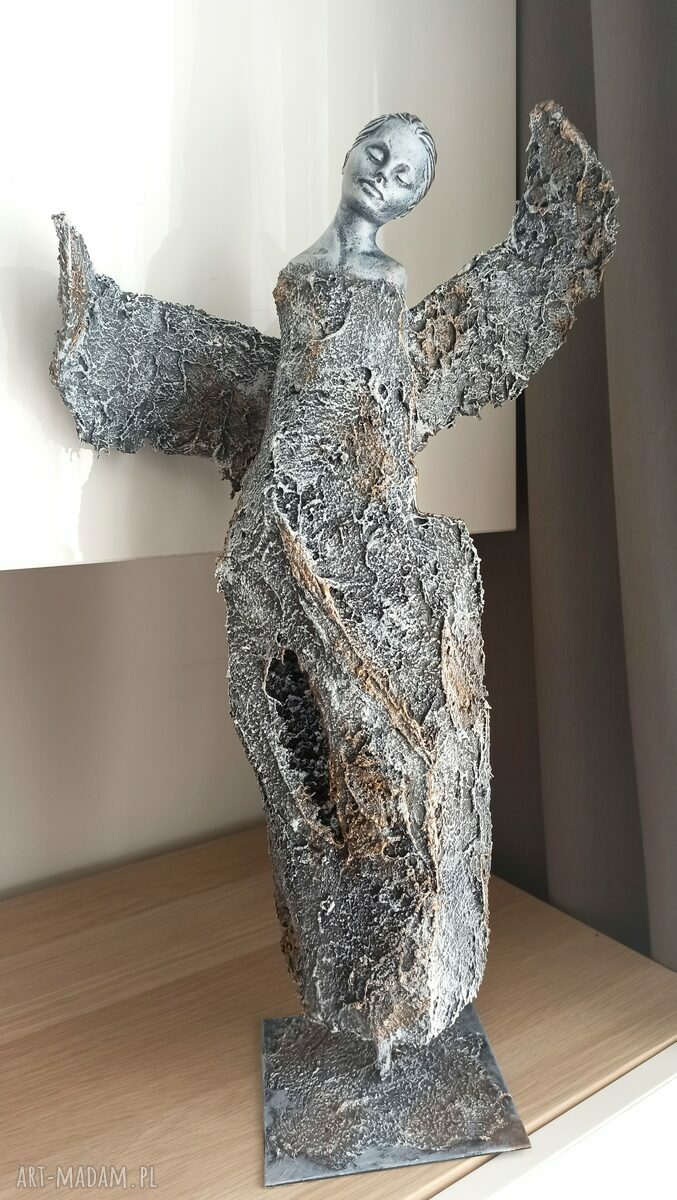 Anioł Dostatku - figura anioła stróża powertex (47 cm)