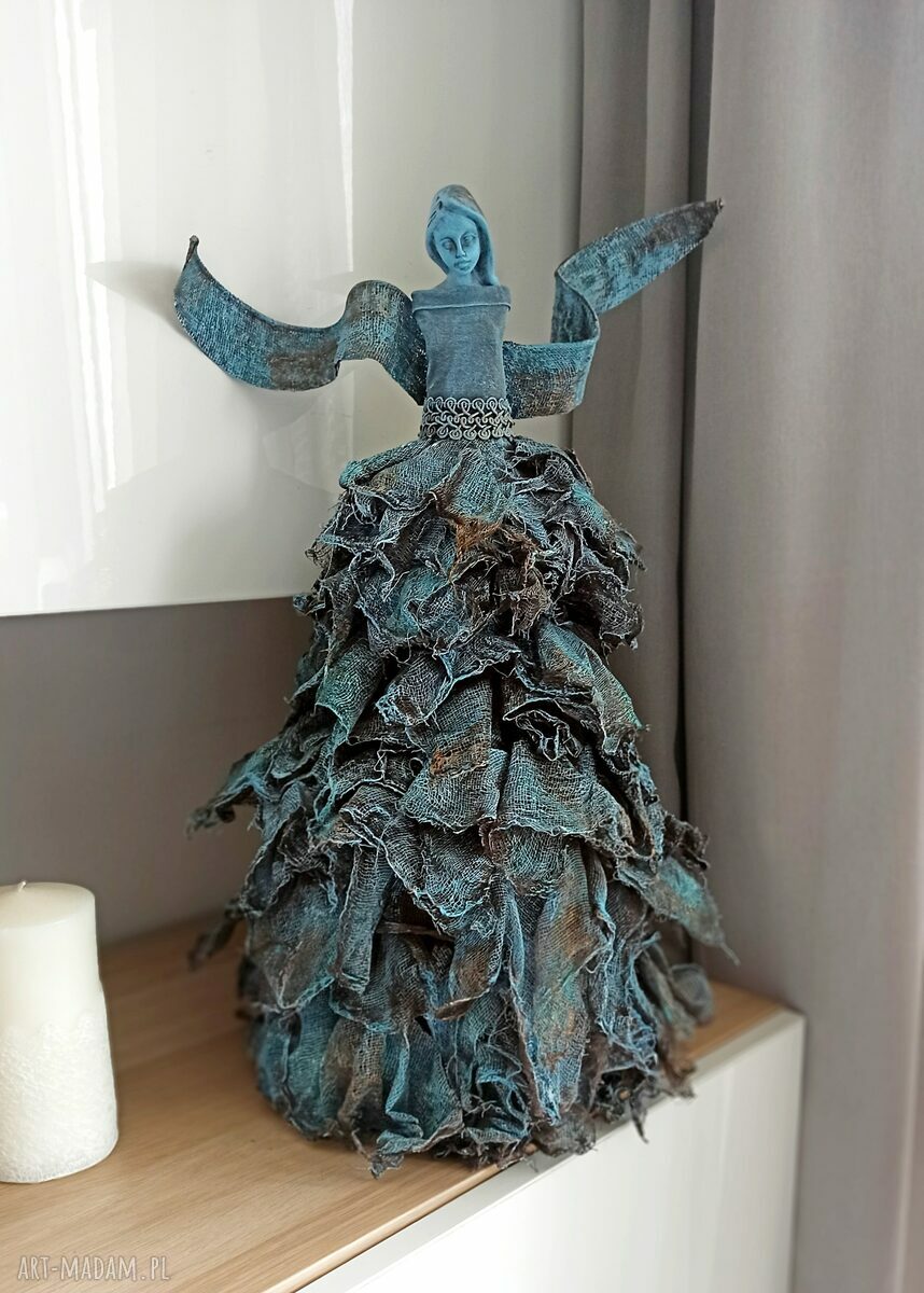 Anioł Dostatku - ręcznie robiona dekoracja do salonu na prezent