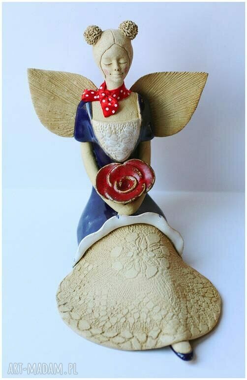 Anioł rozłożysty z apaszką - ceramika handmade