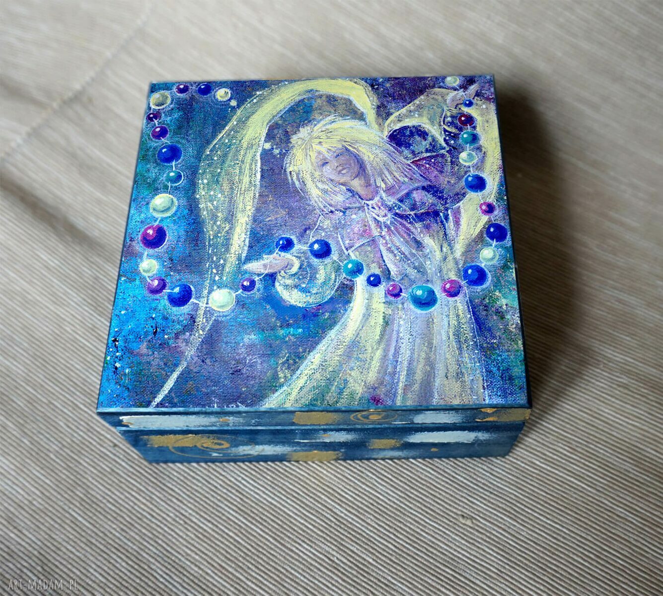 Anioł Stróż. Korale życia. Szkatułka 19x19