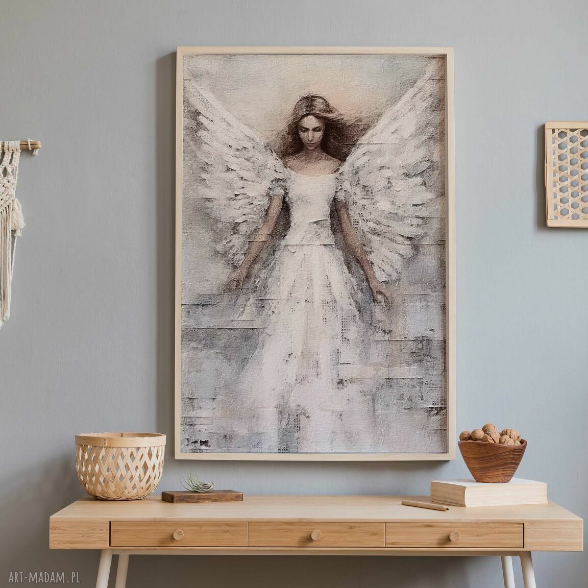 Anielski plakat w beżu i bieli 40x50 cm