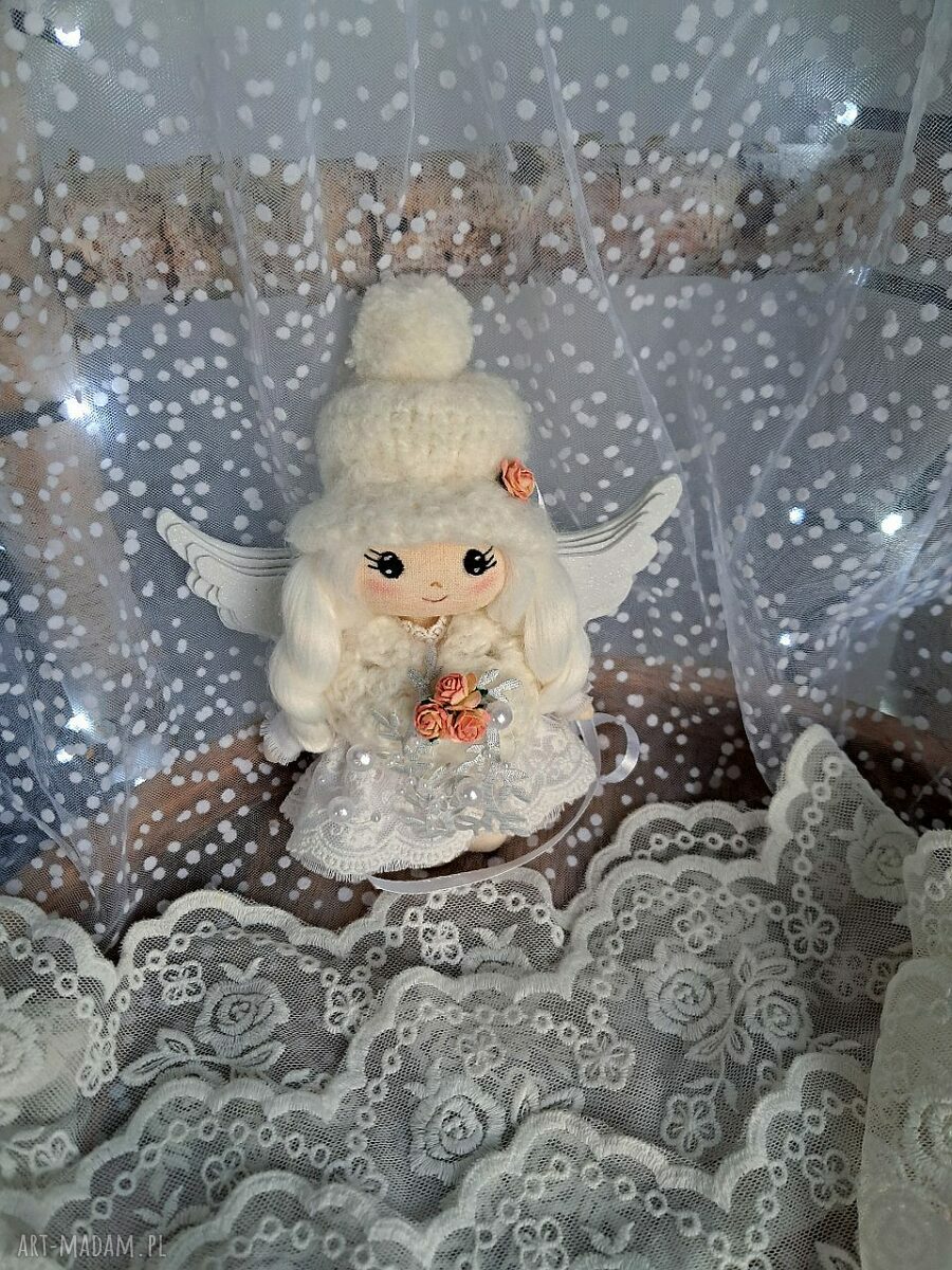 Słodki aniołek stróż - ręcznie robiona dekoracja i prezent 15 cm
