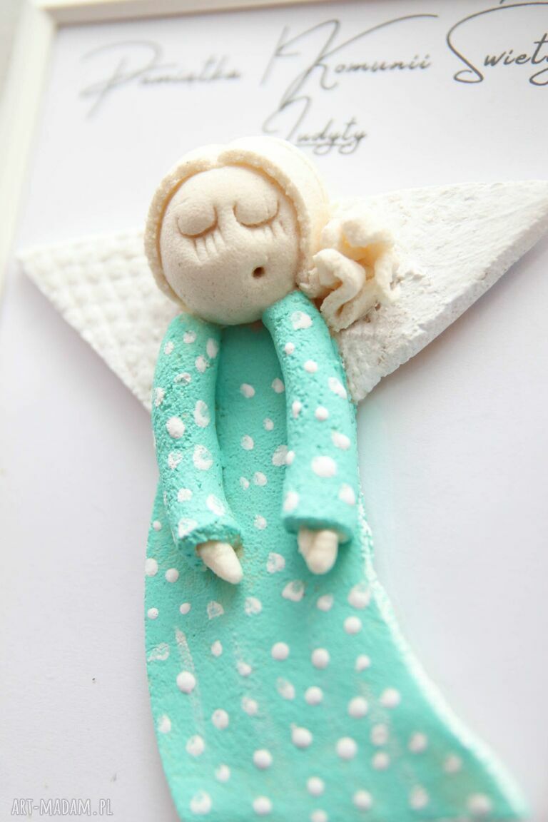 Aniołek na szczęście w ramce 13x18 cm - na chrzest i komunię