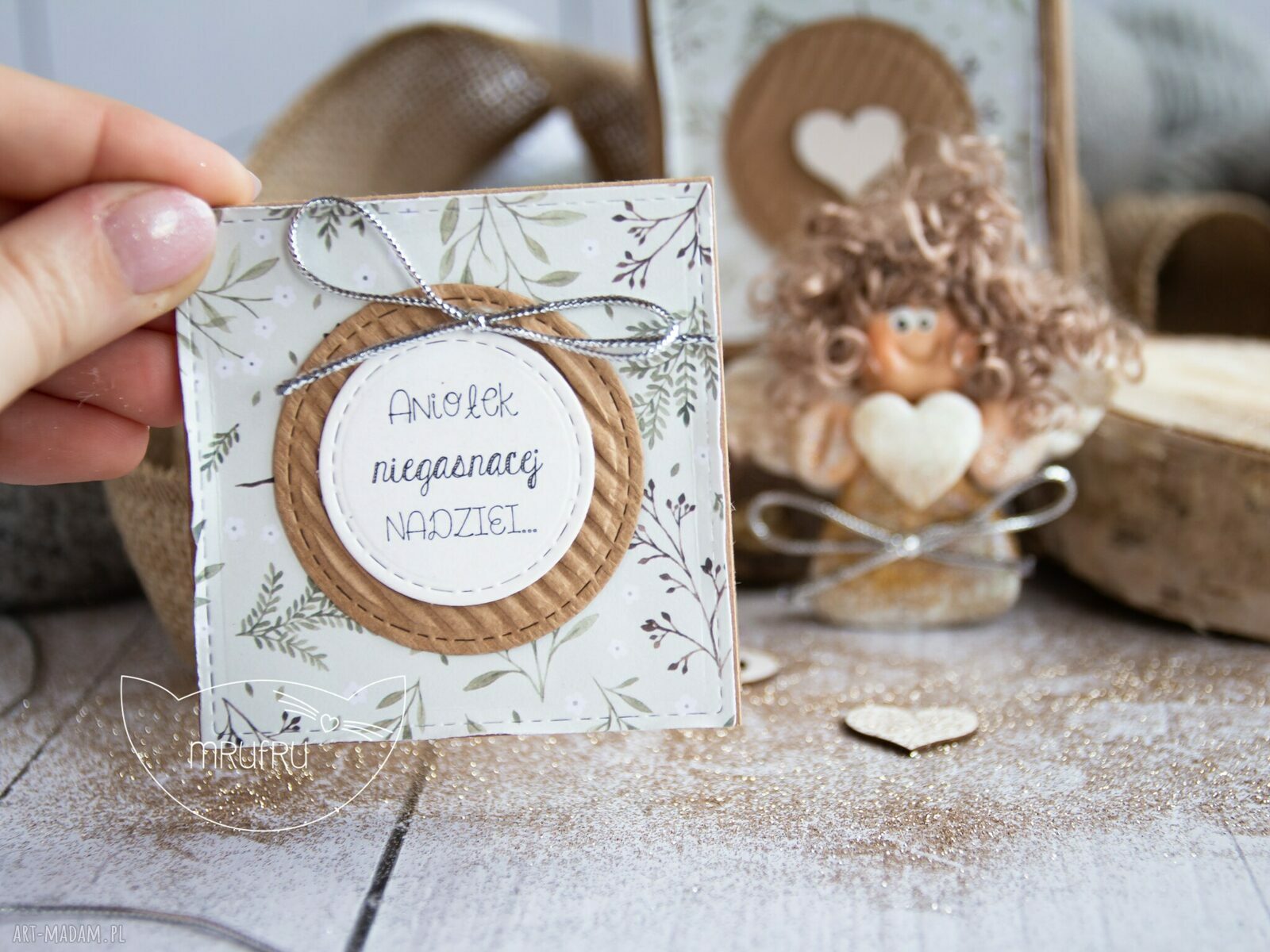 scrapbooking kartki: Anioł niegasnącej NADZIEI. Personalizowana mini kartka, pudełeczko. Ręcznie
