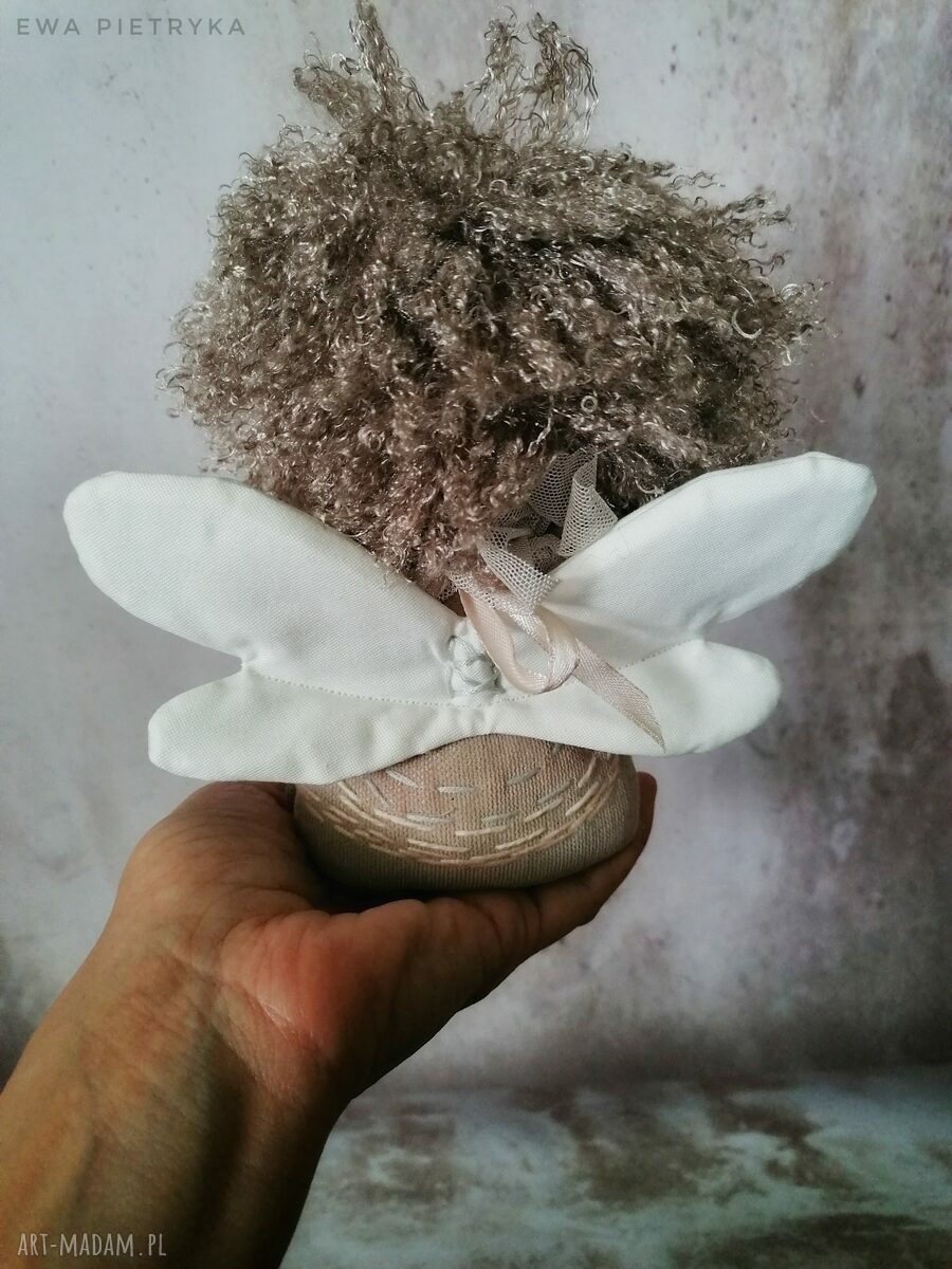 Artystyczny aniołek z tkaniny - lalka kolekcjonerska ok. 21 cm