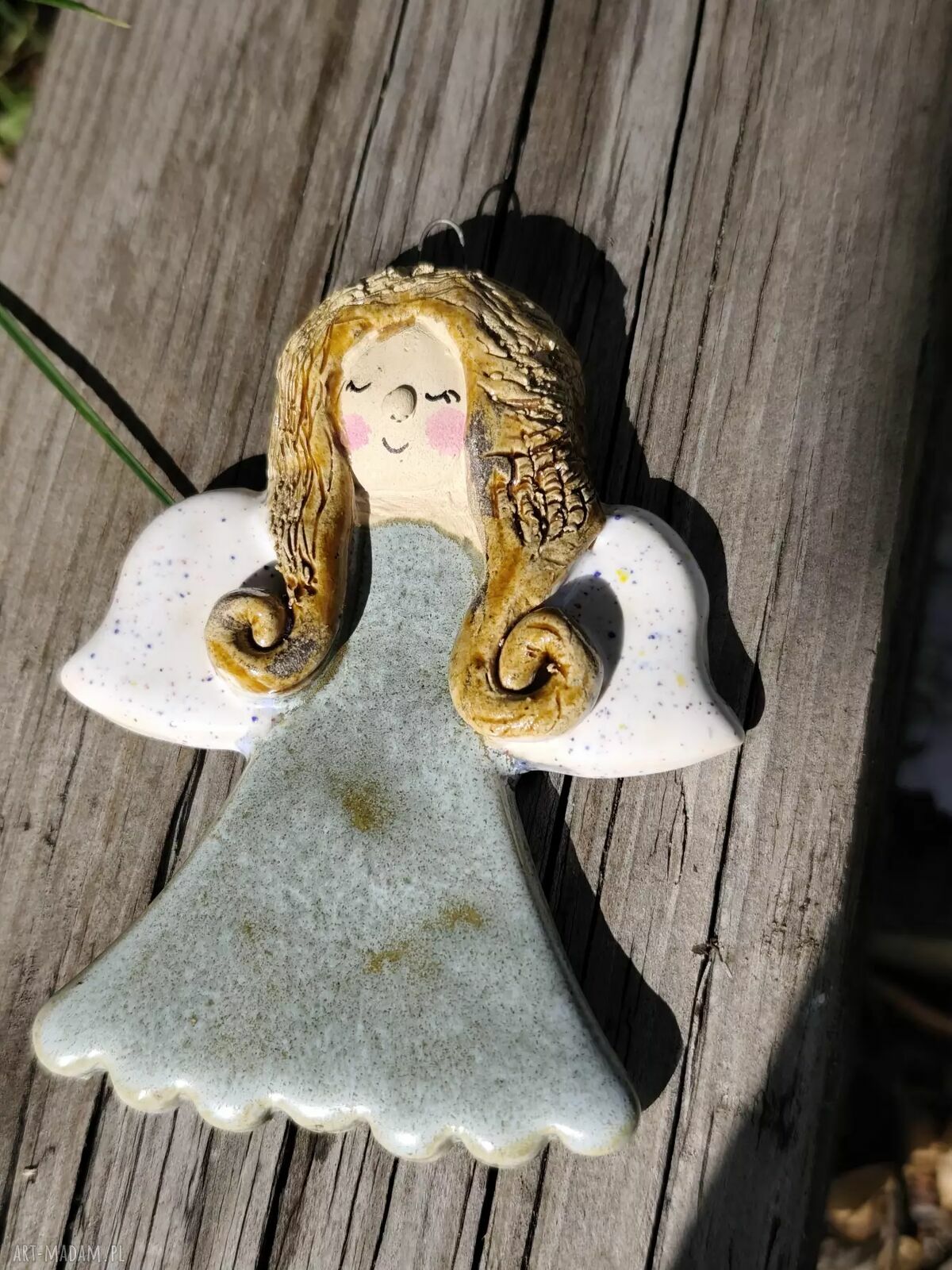 Aniołek ceramiczny handmade - mała ozdoba z charakterem