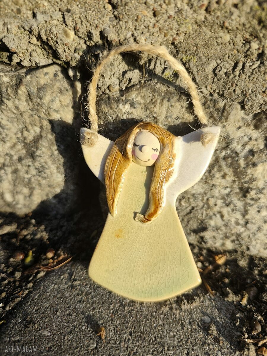 Aniołek ceramiczny bożonarodzeniowy - prezent niespodzianka 8 cm