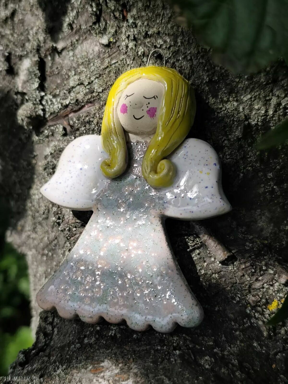 Aniołek ceramiczny - ręcznie wykonana dekoracja domu