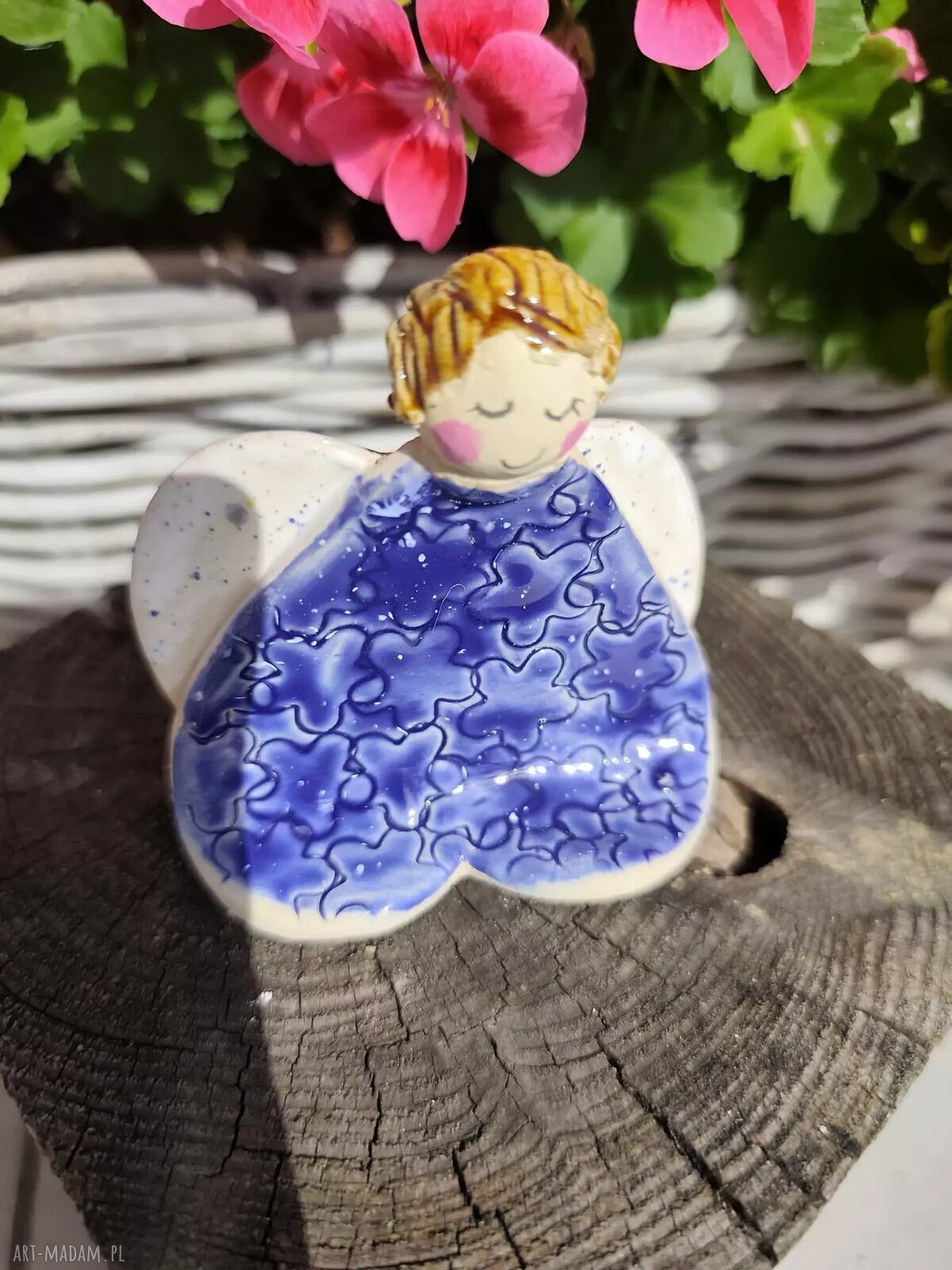 Ceramiczny aniołek z dwóch serduszek