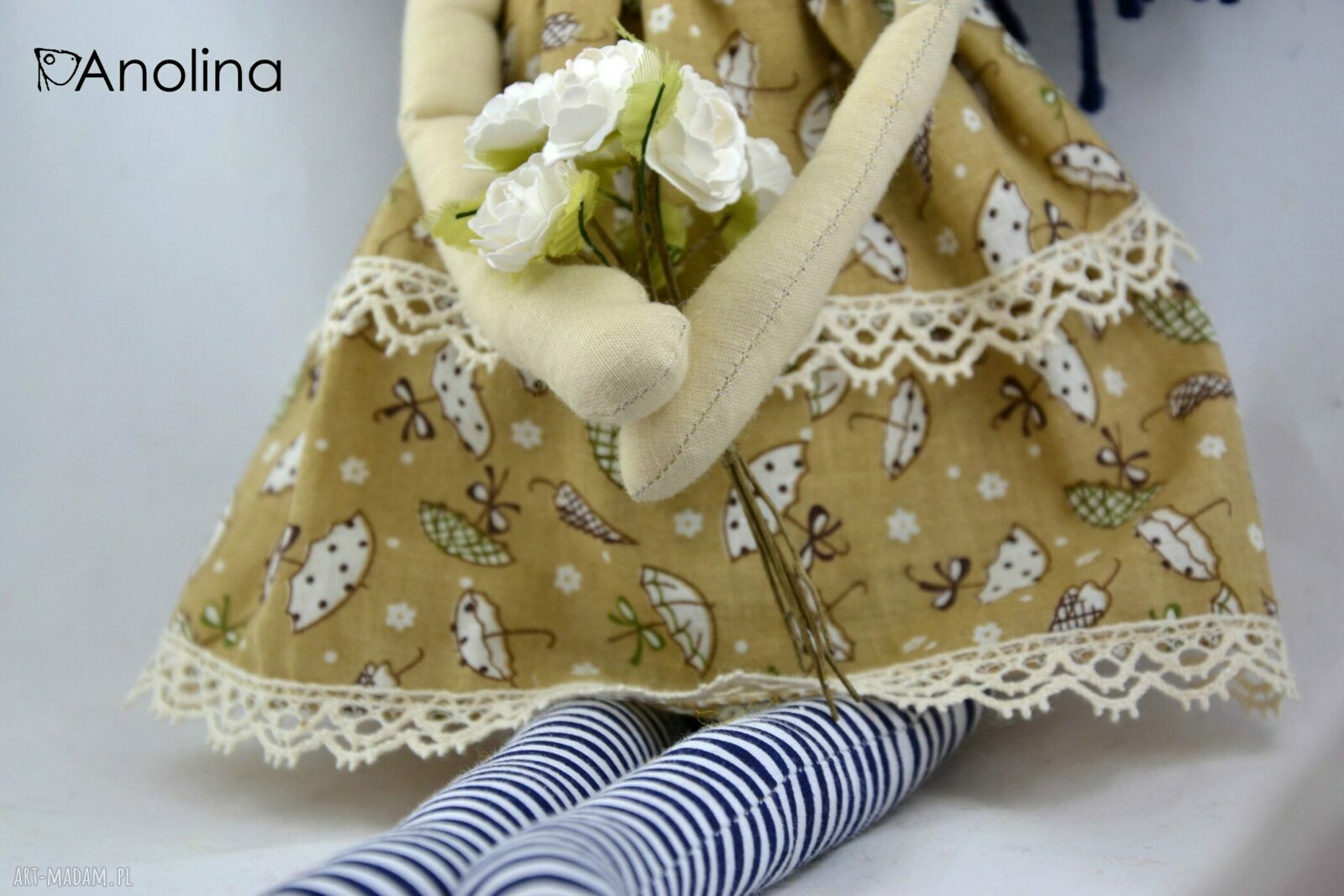Anolinka - ręcznie szyta lalka z duszą