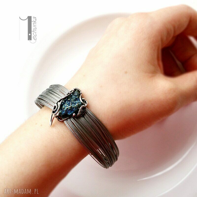 Arachne Blue - ręcznie robiona bransoleta z pirytu i srebra (wire wrapping)
