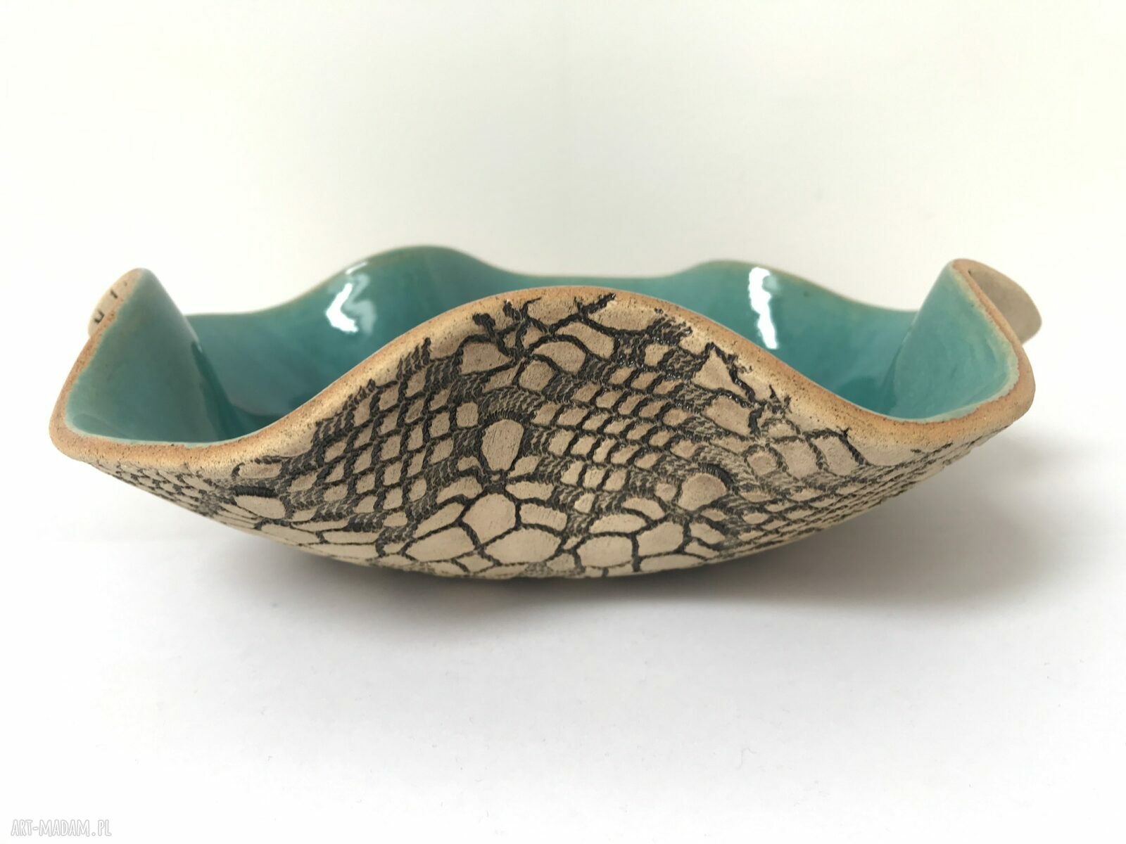 Artystyczna koronkowa misa ceramiczna na owoce