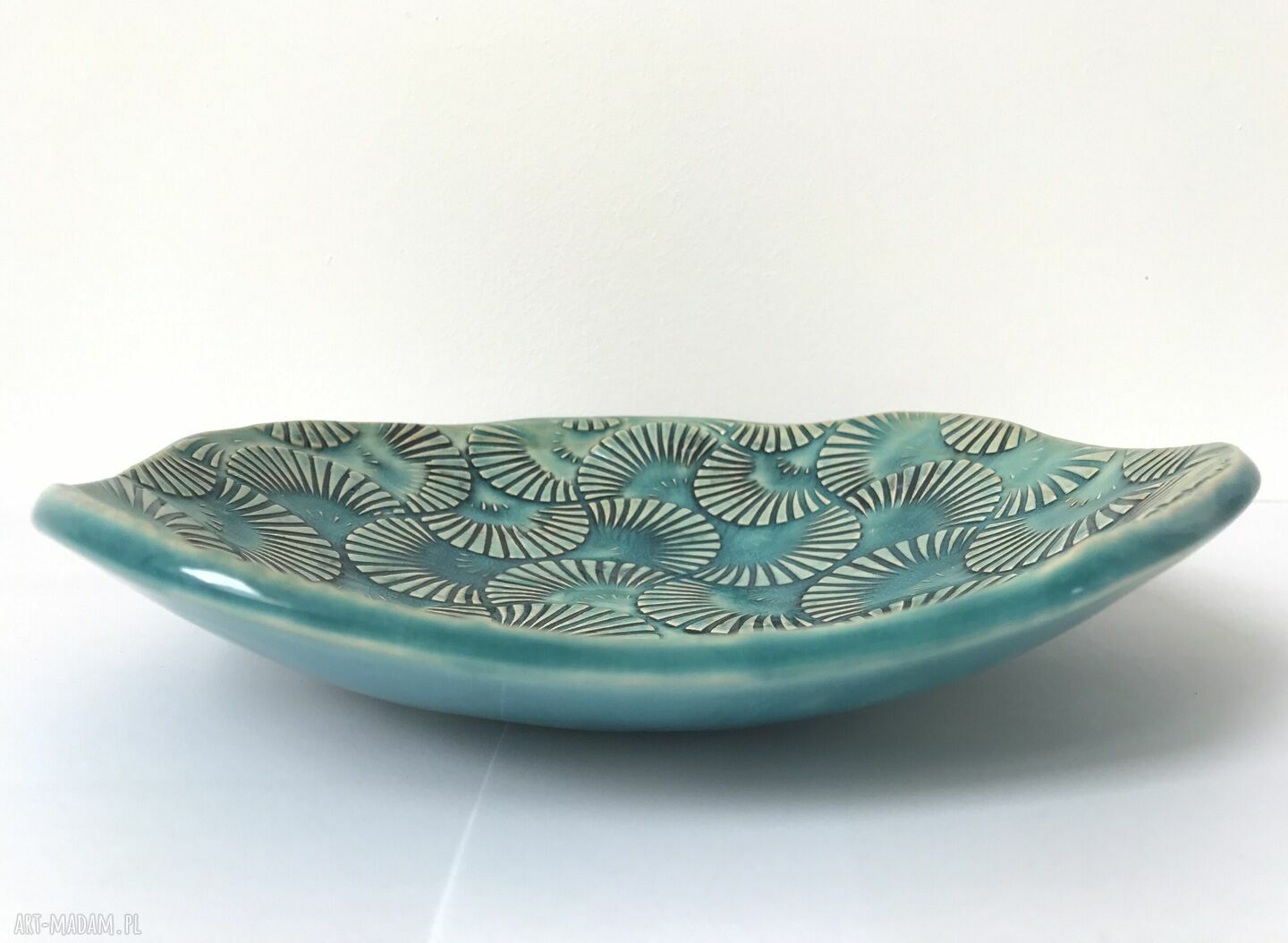 Artystyczna miska ceramiczna - dekoracja z efektem spękań