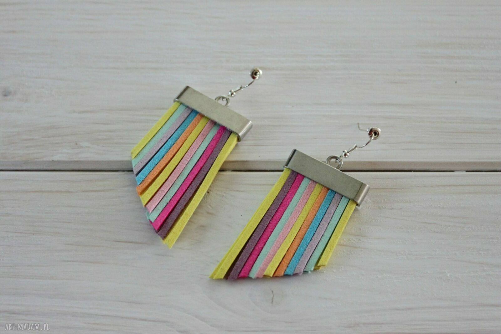Kolczyki asymetryczne długie handmade - kolorowe paski