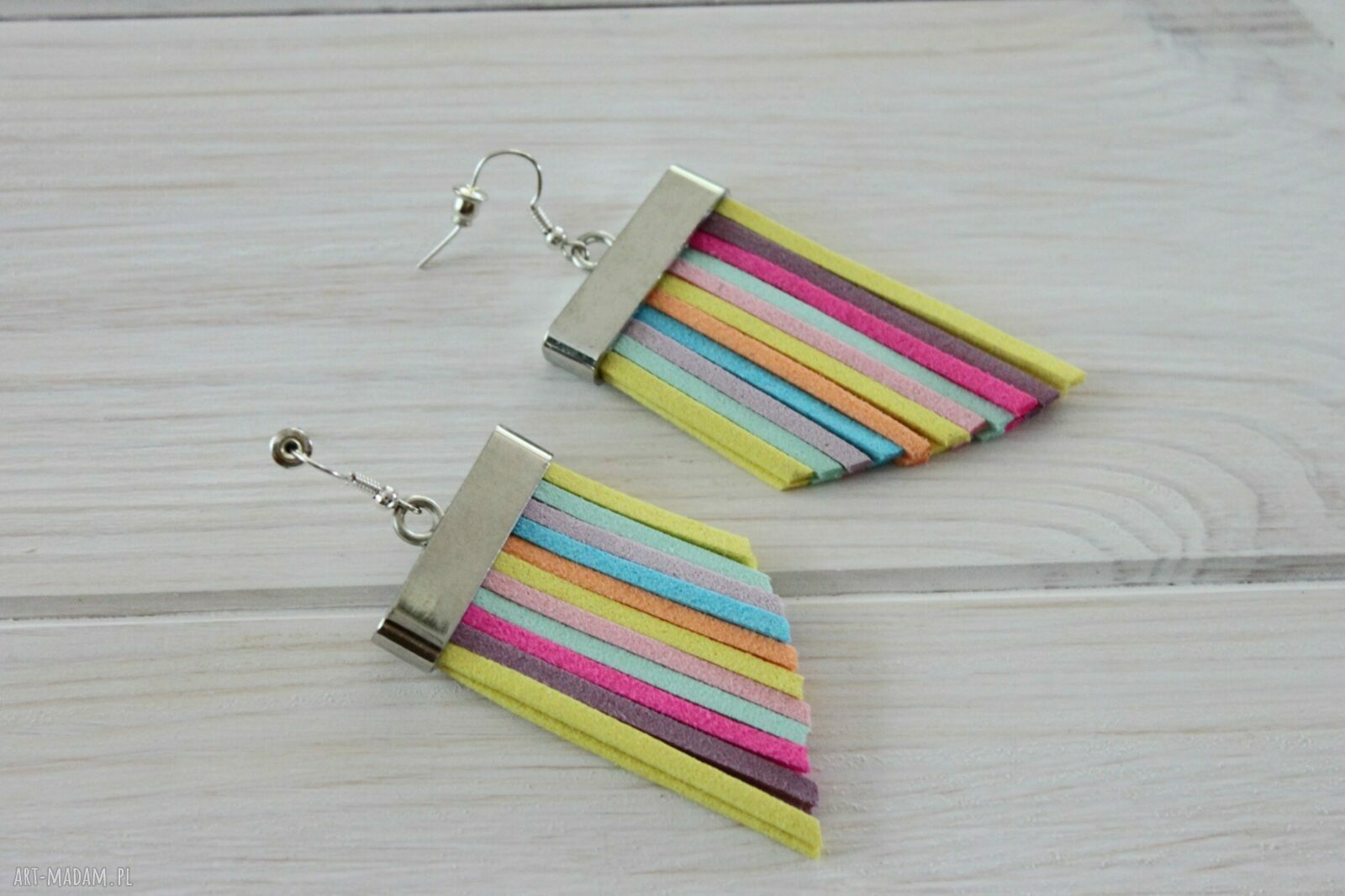Kolczyki asymetryczne długie handmade - kolorowe paski