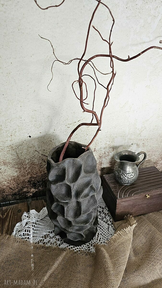 Azon ceramiczny - brązowy wazon handmade z surowej gliny