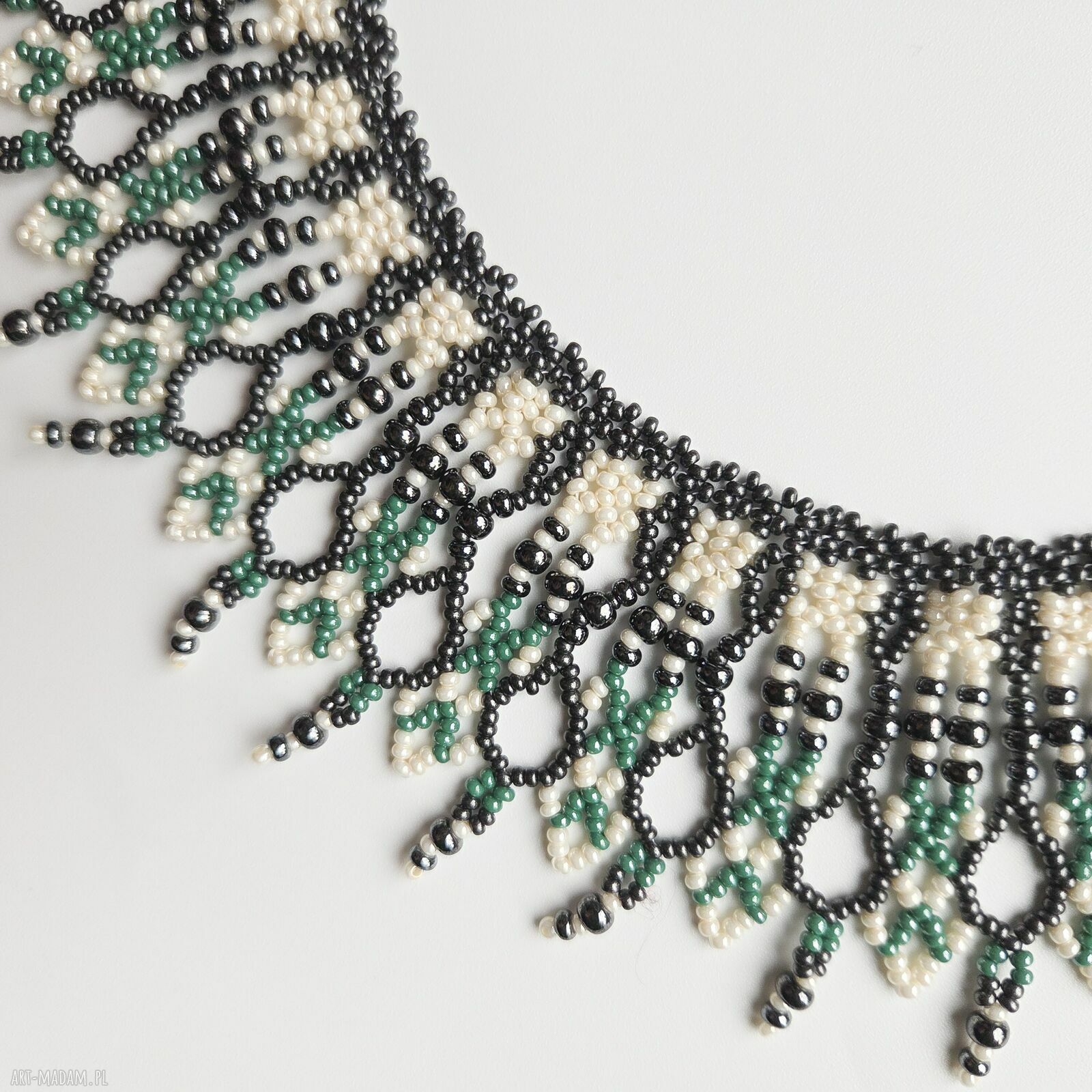 Ażurowa kolia „Kryształowa Jaskinia” - boho naszyjnik choker z koralików szklanych
