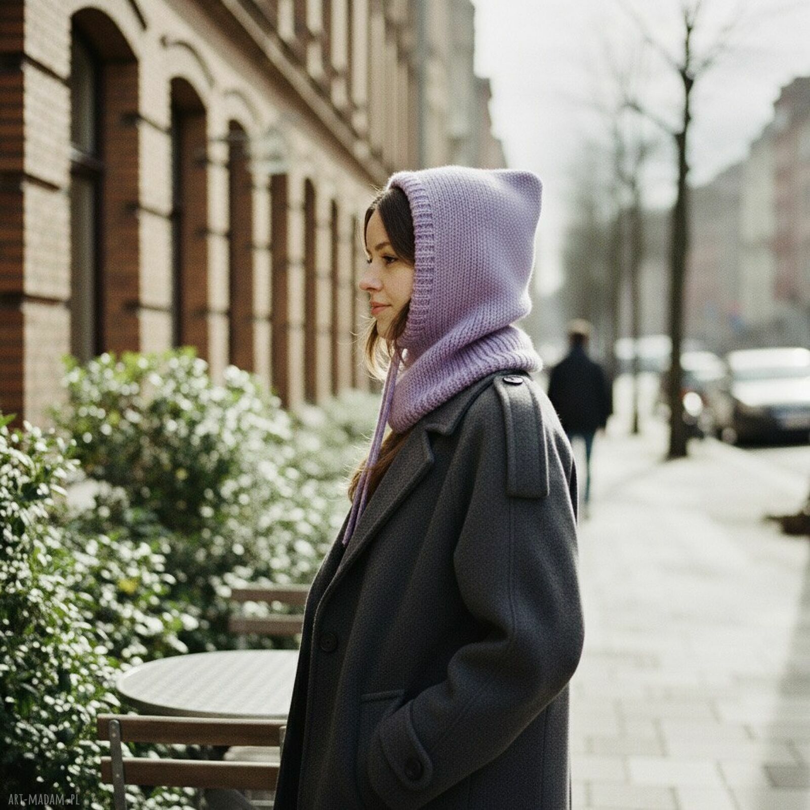 Liliowa balaclava oversize z merino - kominiarka z kapturem zamiast czapki
