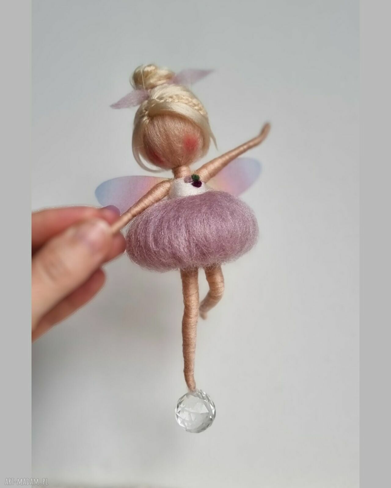 Wróżka balerina z kryształem - magiczna zawieszka suncatcher