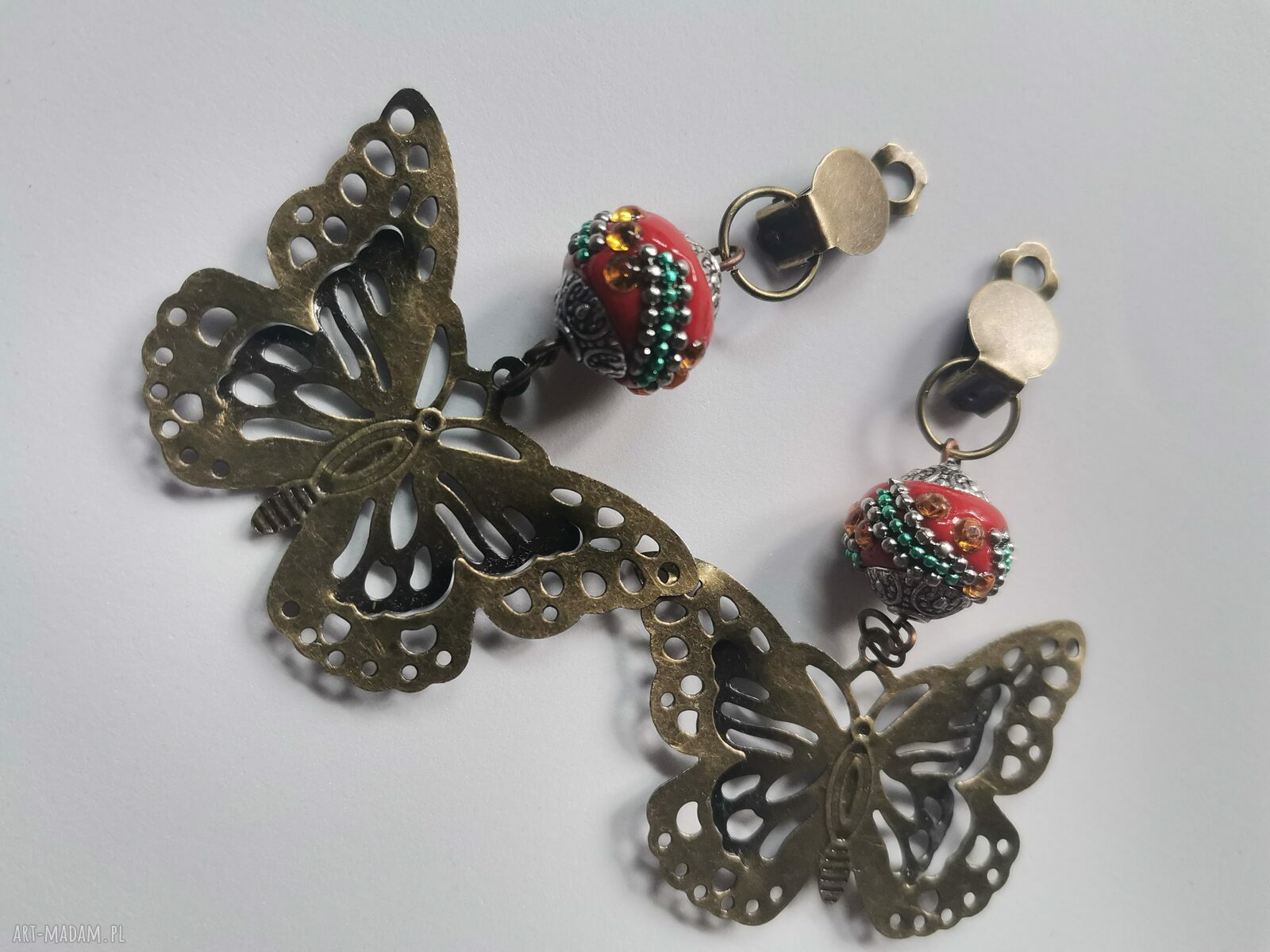 Klipsy Bali Orient - motyl i lekkie chwosty boho na klipsach