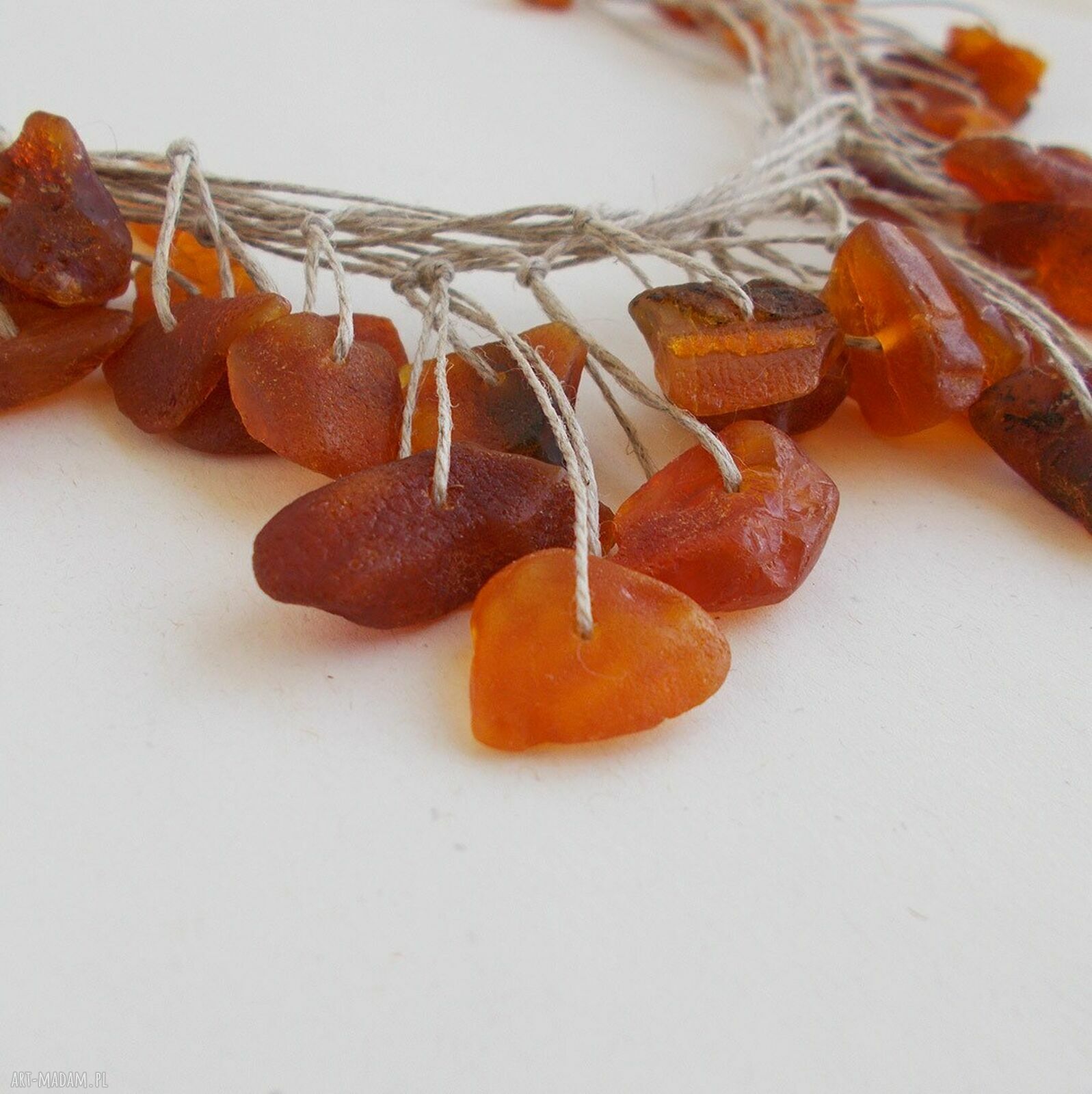 Bałtycki bursztyn surowy lniany naszyjnik unikat