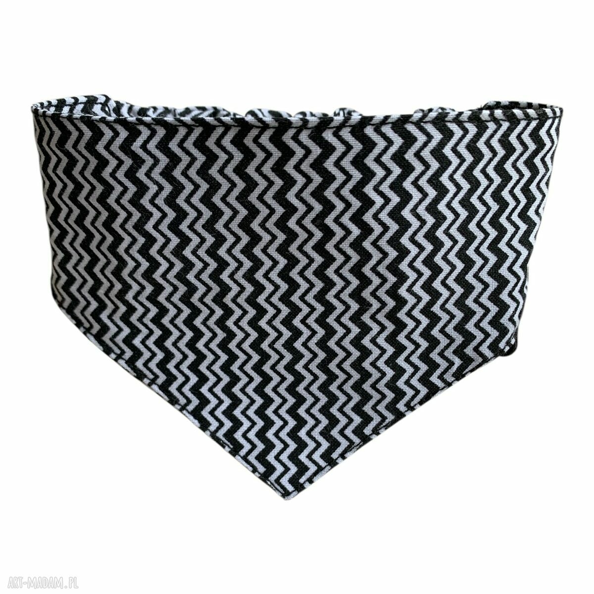 Bandana dla psa na gumce XS (24-30 cm) - czarno-biały zygzak