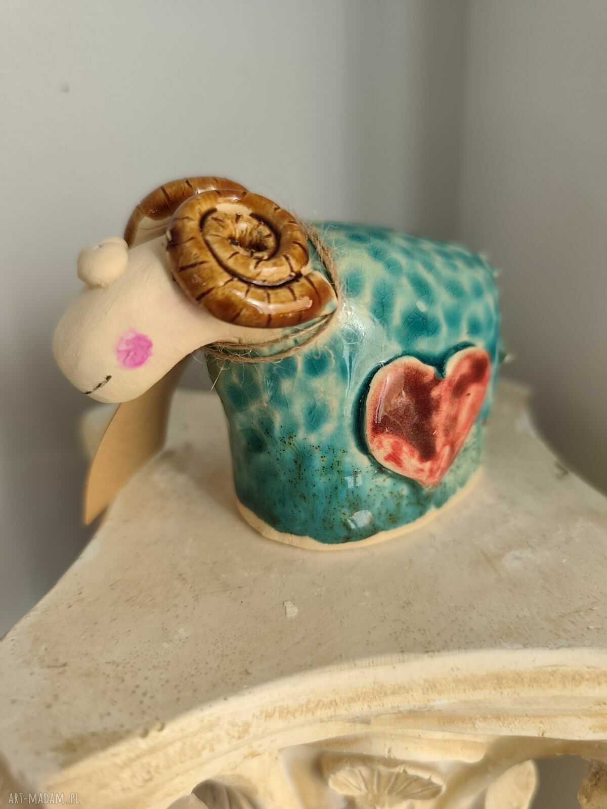 Ręcznie robiony baranek ceramiczny na Wielkanoc - Wolna Chwila