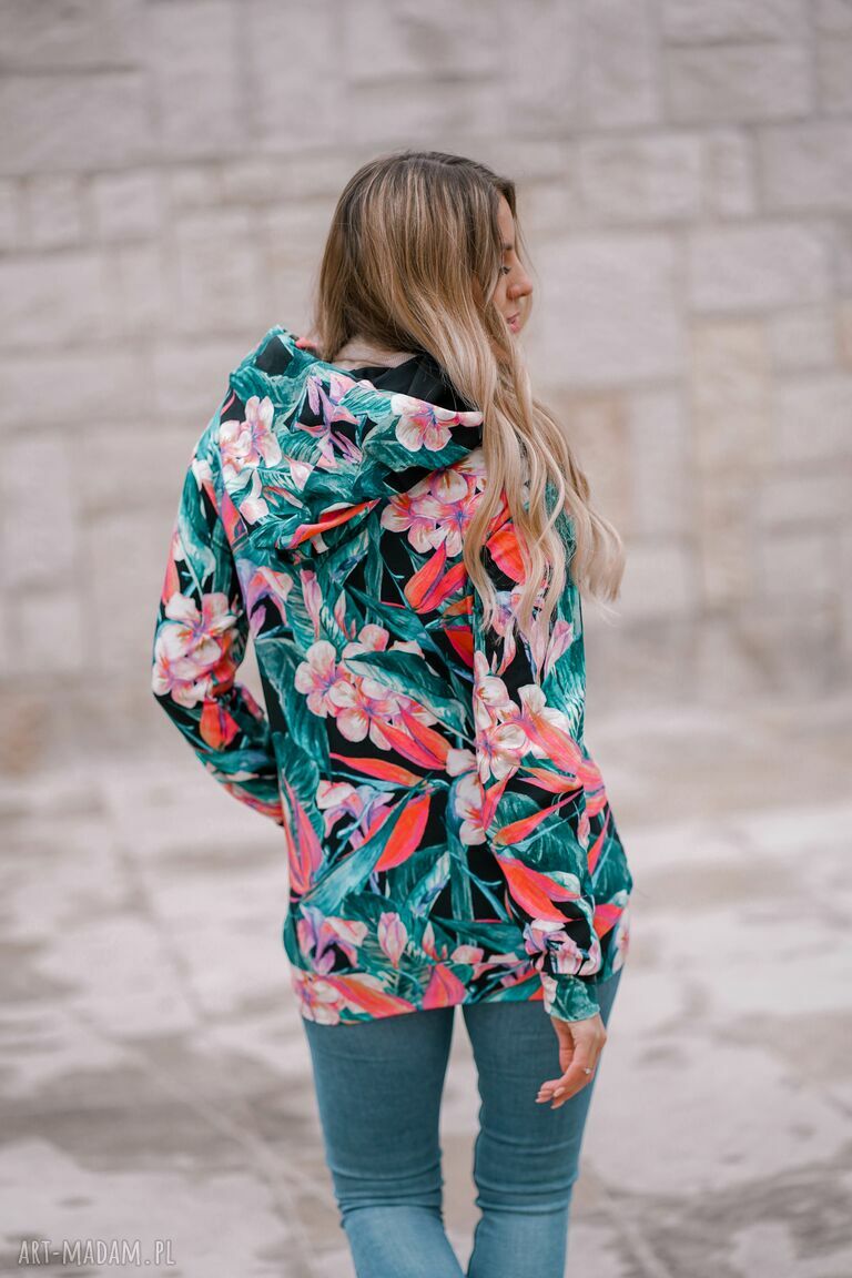 bluzy: damska bluza tunika z dużym kapturem, akwarelowy print, kwiaty i liście