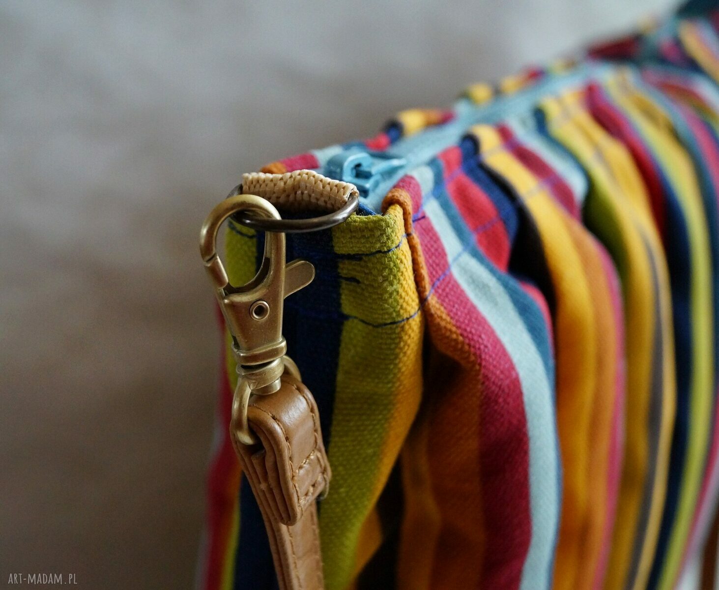 Bawełniana torba - poduszka w paseczki, listonoszka handmade dla kobiet