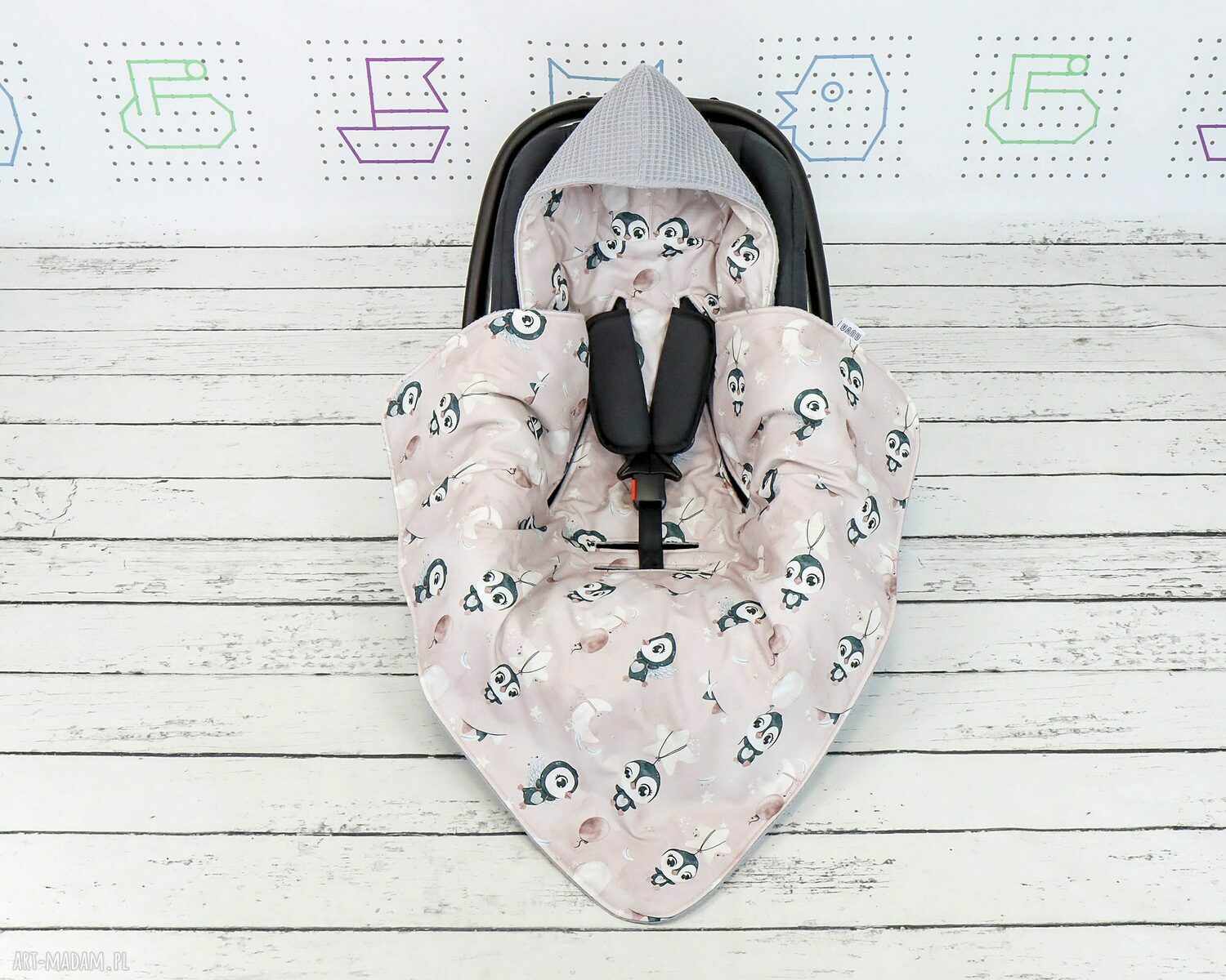 Bawełniany kocyk do fotelika Newborn - Pingwinki Róż
