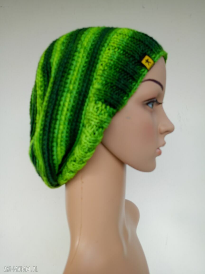 Bawełniany obszerny beret damski w zieleniach