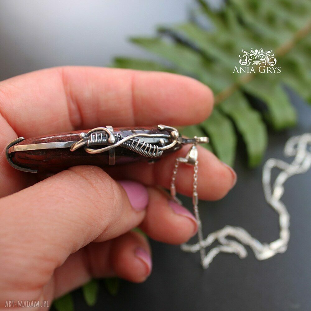 Bawole oko „robaczywek” w srebrnej oprawie - wisiorek wire wrapping