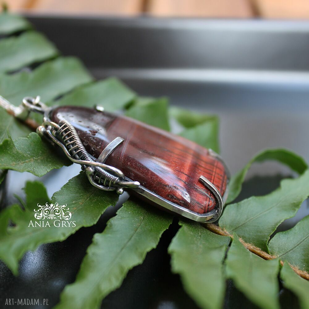 Bawole oko „robaczywek” w srebrnej oprawie - wisiorek wire wrapping