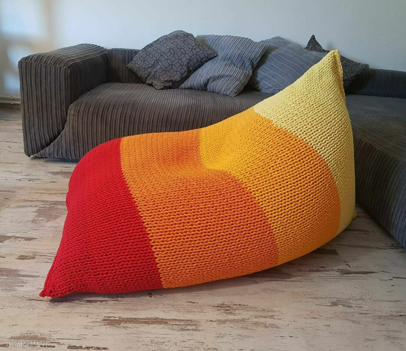 Dziergana pufa XXL 90x120 cm Bean Bag w stylu sako - ręcznie robiona