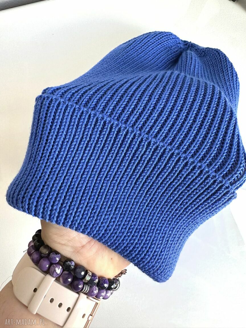 Ręcznie robione beanie z 100% baby merino VARELLA - jaskrawo niebieska