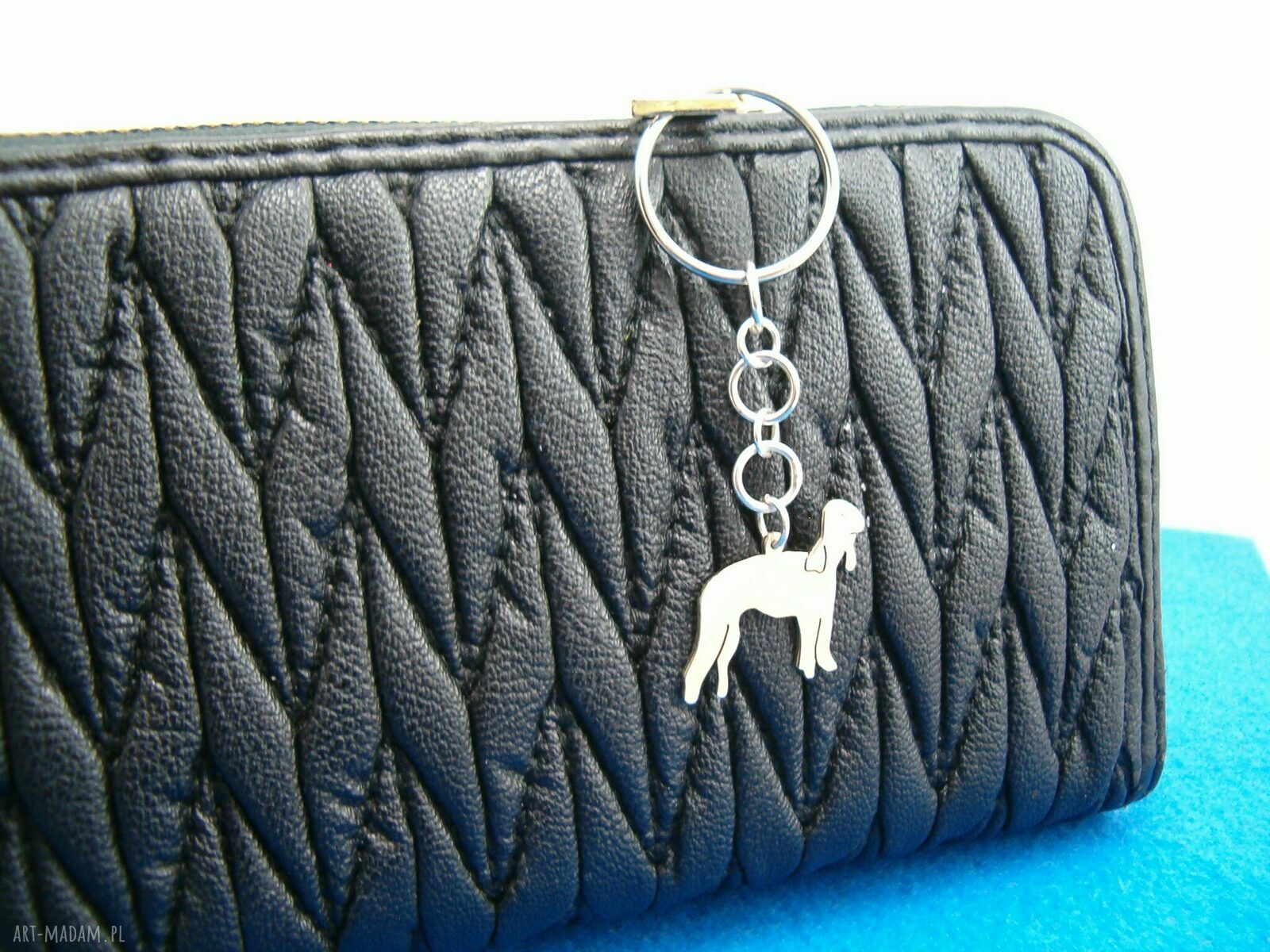 Brelok Bedlington Terrier ze srebra 925 - rękodzieło na klucze i do torebki