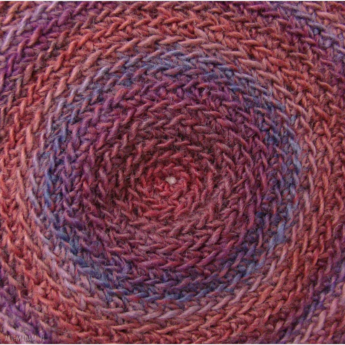 beret we fioletach