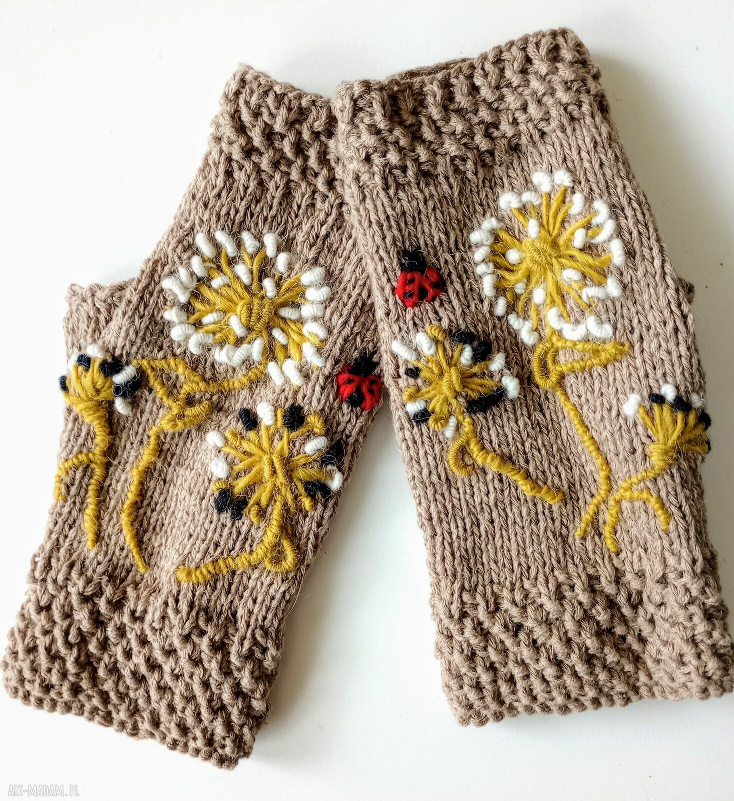 Beżowe mitenki z wyszywanymi dmuchawcami - fingerless, wiosenne