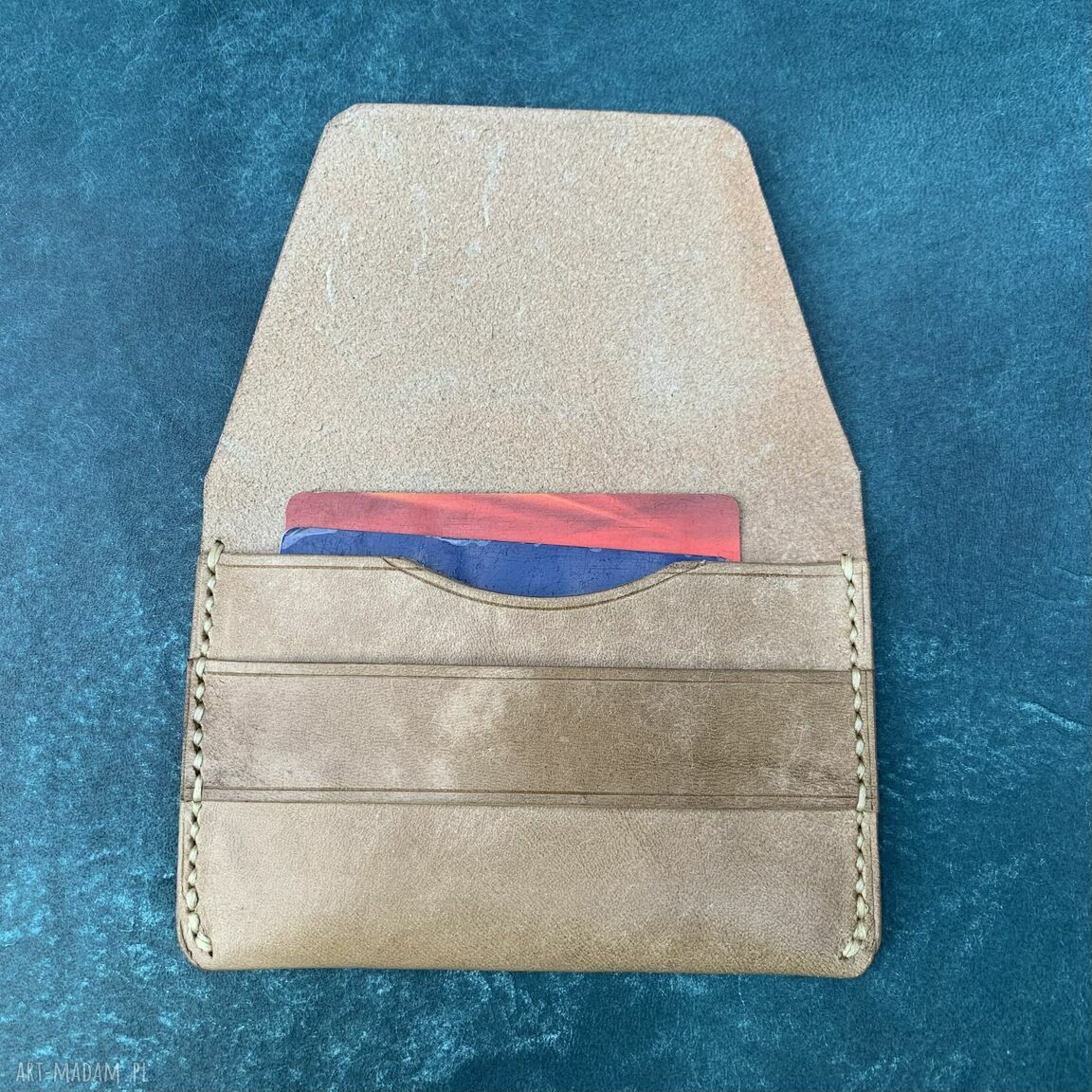 portfele: Beżowy minimalistyczny portfel ze skóry uszyty. ręcznie zrobione