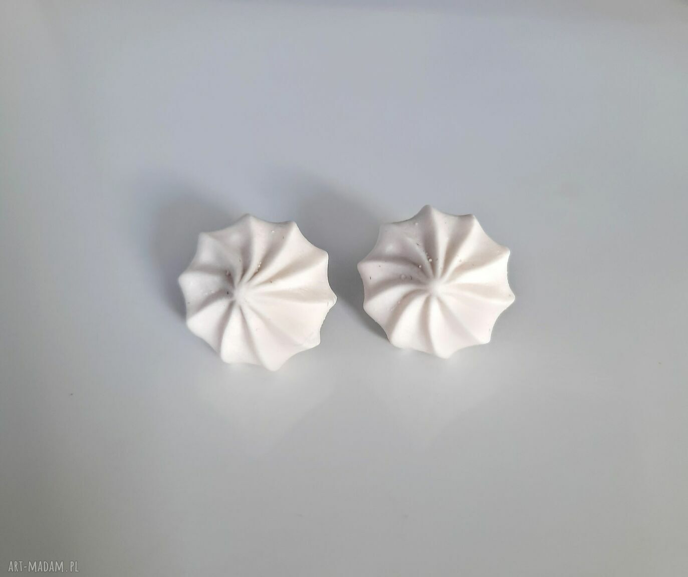 Bezy - kolczyki wkręty (Fimo, stal chirurgiczna, handmade)