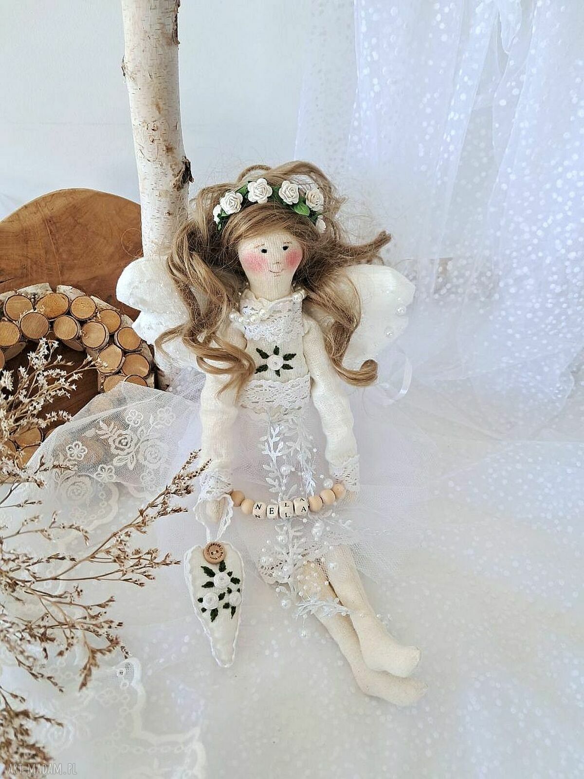 Biała anielica handmade z brokatowymi skrzydełkami - anioł na prezent