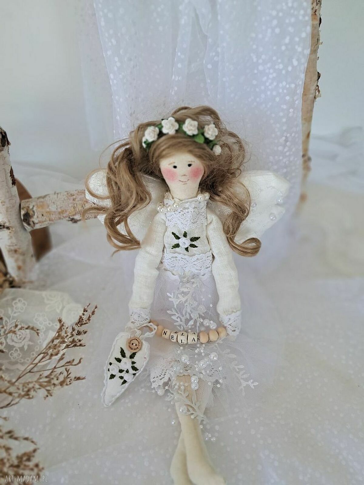 Biała anielica handmade z brokatowymi skrzydełkami - anioł na prezent